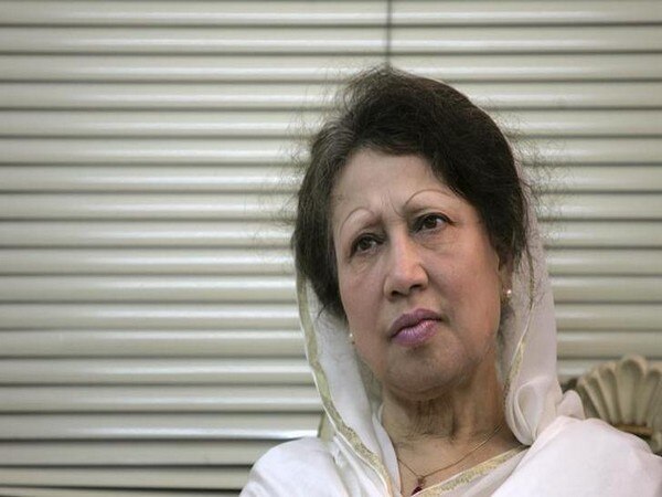 BNP says Khaleda Zia critically ill, Tofail cries foul BNP says Khaleda Zia critically ill, Tofail cries foul